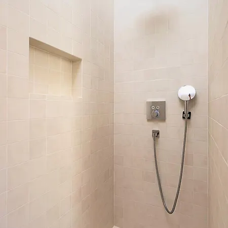 Milnamour, Whole House By The Sea With Parking Nyaraló *