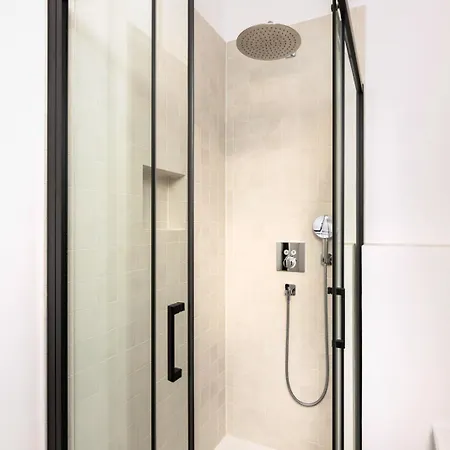 Milnamour, Whole House By The Sea With Parking Hvar Town