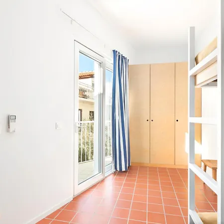 Milnamour, Whole House By The Sea With Parking Nyaraló