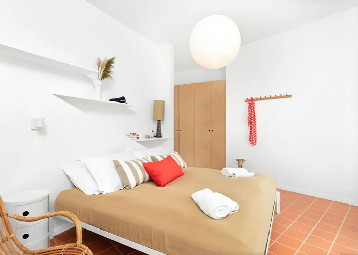 Milnamour, Whole House By The Sea With Parking *