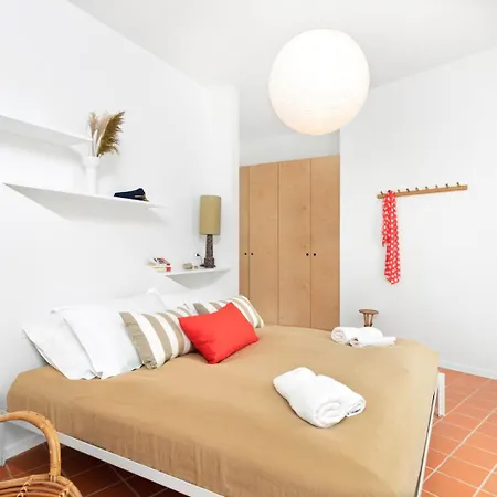 Milnamour, Whole House By The Sea With Parking *