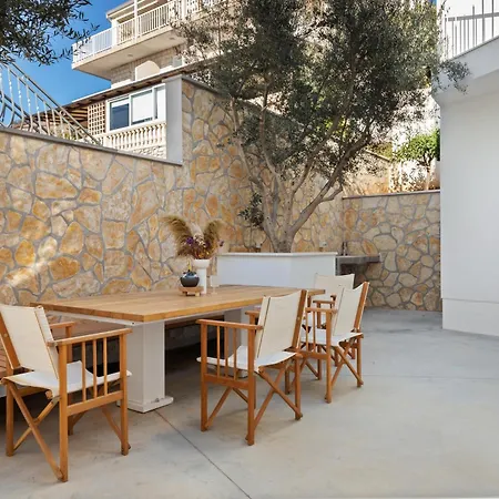 Milnamour, Whole House By The Sea With Parking