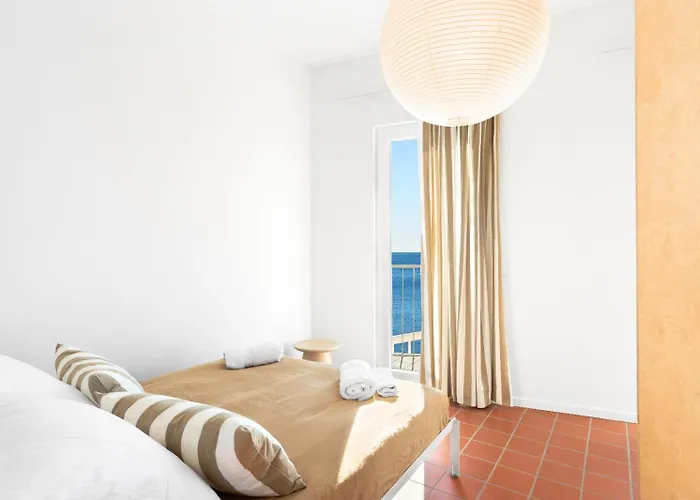 Milnamour, Whole House By The Sea With Parking * 흐바르