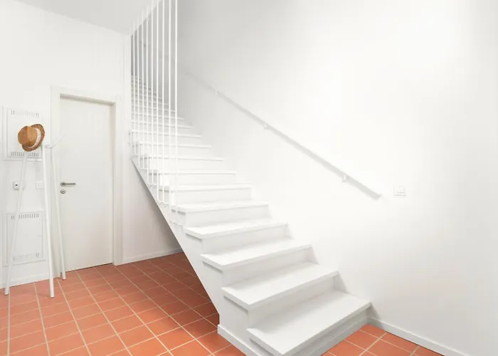 Milnamour, Whole House By The Sea With Parking *