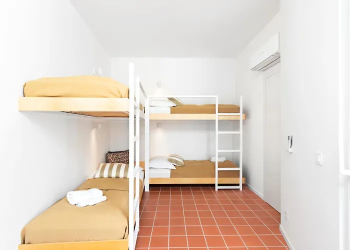 Milnamour, Whole House By The Sea With Parking * 흐바르